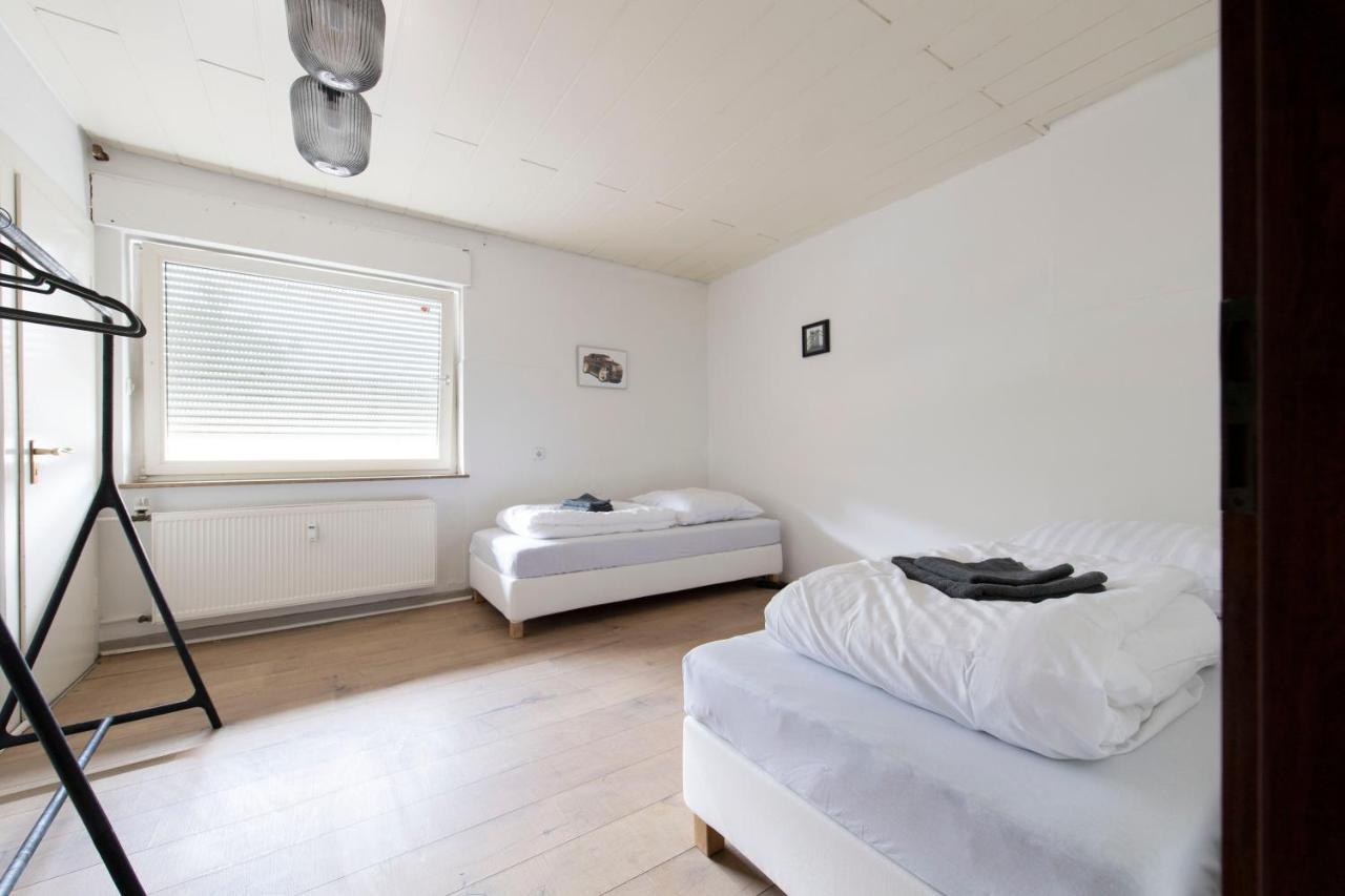 Workers Home- Central - 8 Single Box Spring Beds - Near Enschede Gronau  Exterior foto